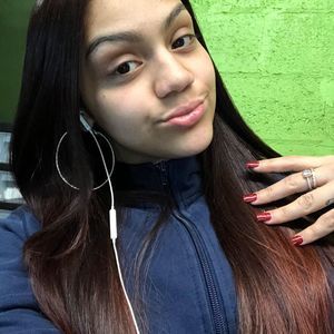 Meet your Posher, Tania